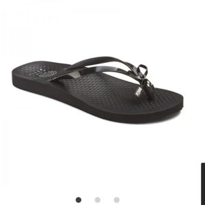 Vionic black flip flops sandals size 8